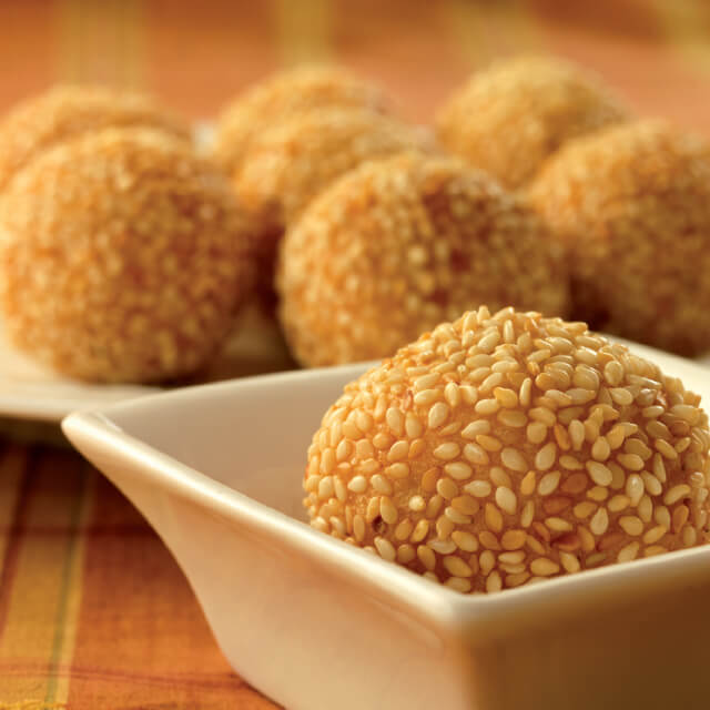 Sesame Seed Balls with Sweet Coconut Filling